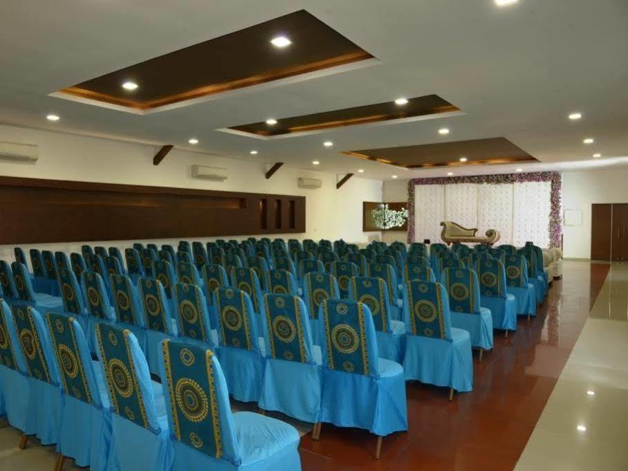 Banyan Paradise Resort Vadodara Eksteriør bilde