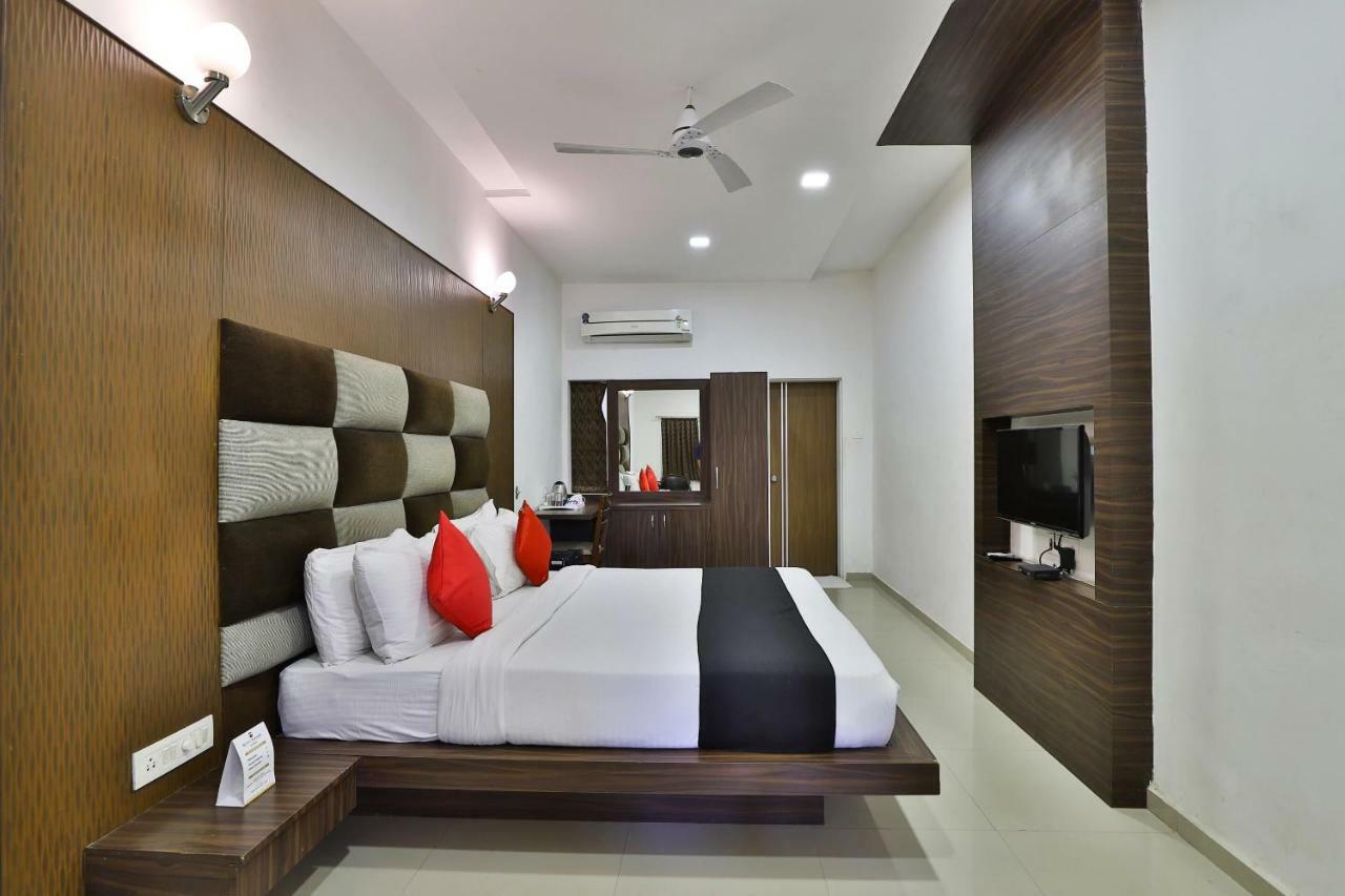 Banyan Paradise Resort Vadodara Eksteriør bilde