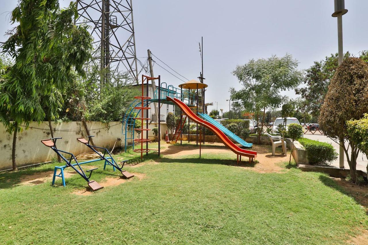 Banyan Paradise Resort Vadodara Eksteriør bilde