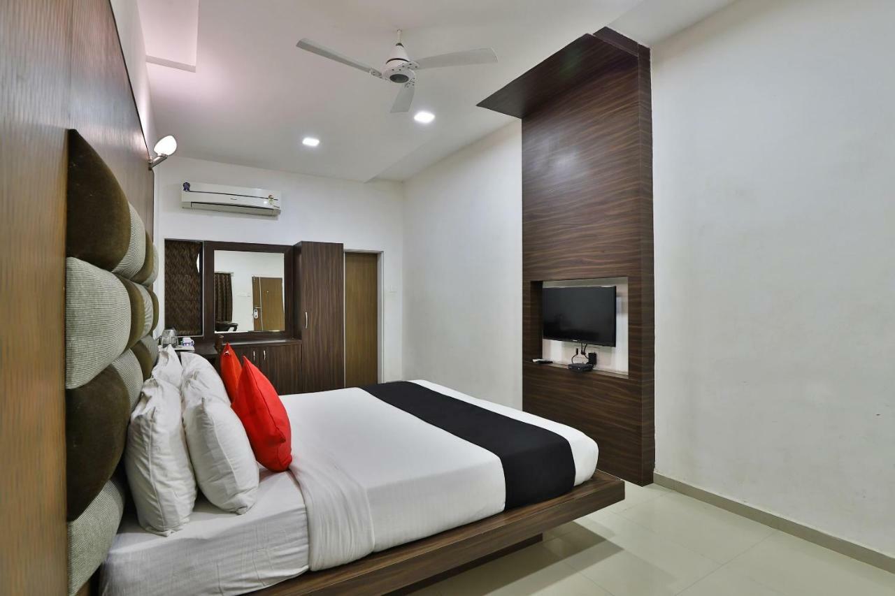 Banyan Paradise Resort Vadodara Eksteriør bilde